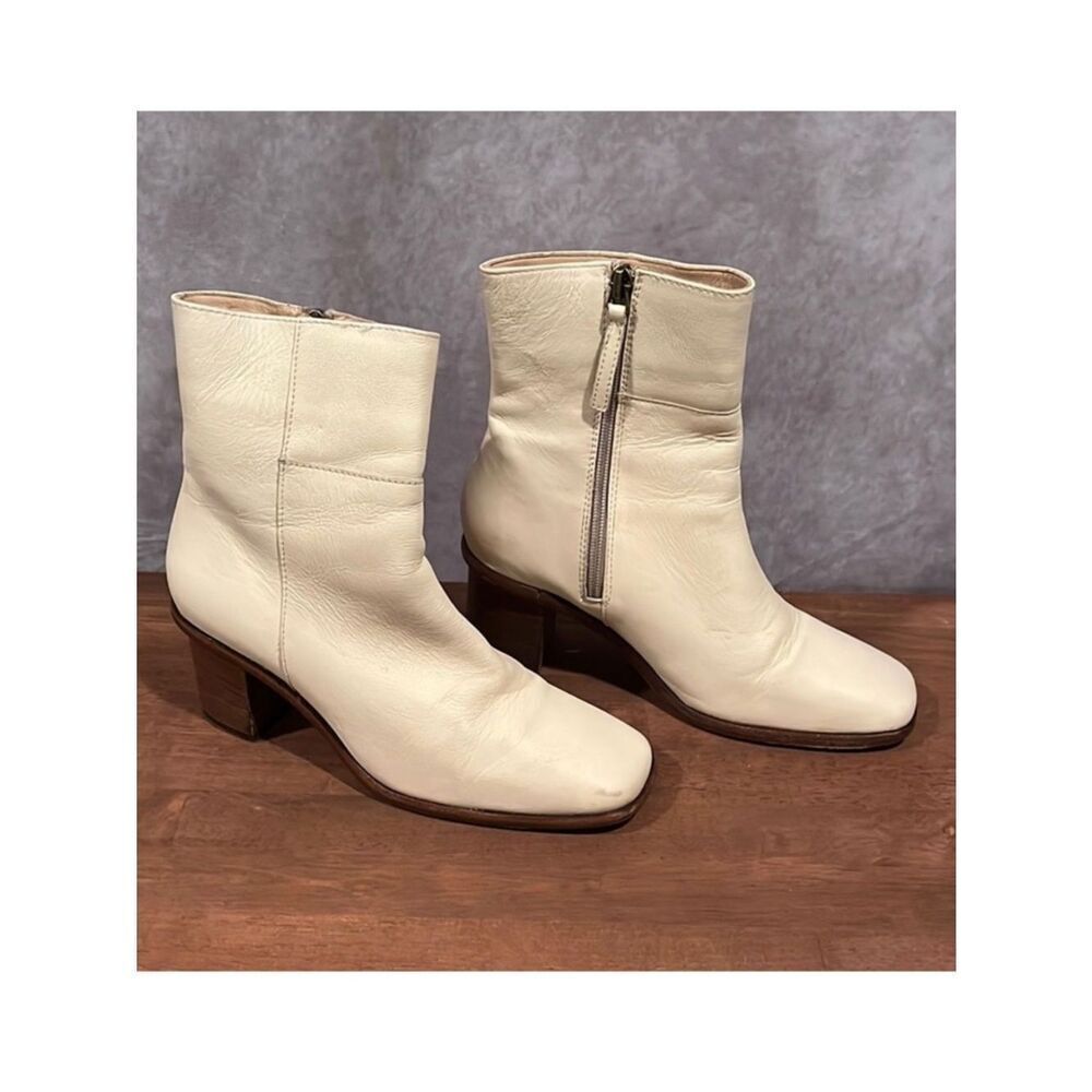 Portland Leather Patina gogo boots cream leather size 6